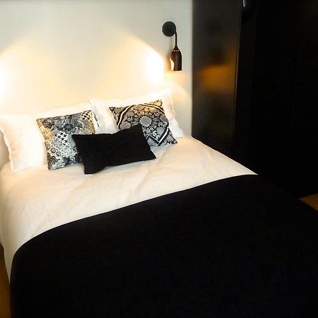 דירות פריז Duplex De Charme Au Coeur De Montmartre חדר תמונה
