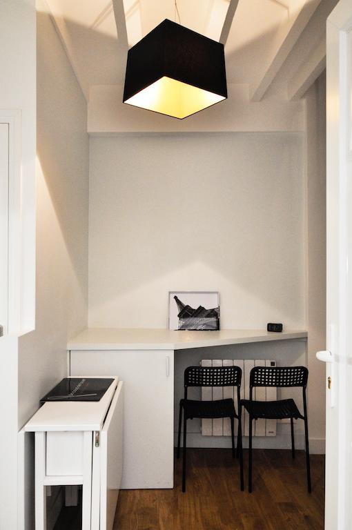 דירות פריז Duplex De Charme Au Coeur De Montmartre חדר תמונה