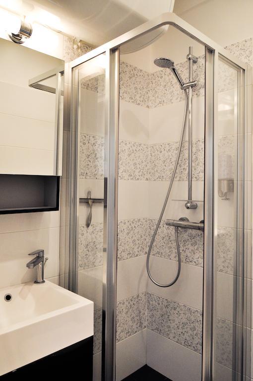 דירות פריז Duplex De Charme Au Coeur De Montmartre חדר תמונה