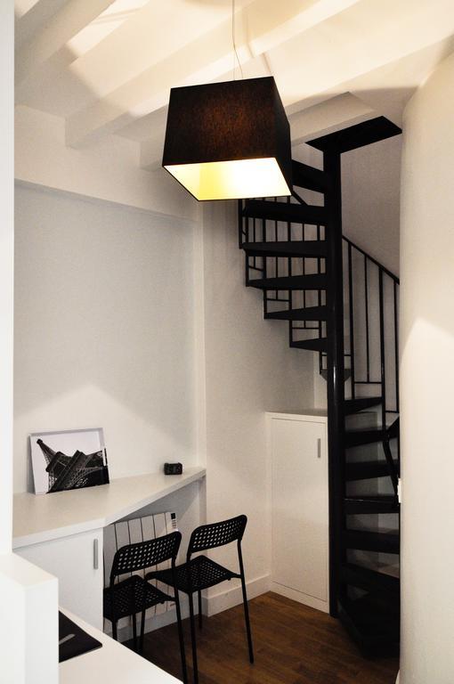 דירות פריז Duplex De Charme Au Coeur De Montmartre חדר תמונה