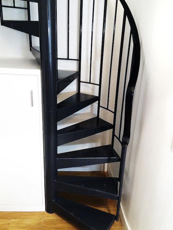 דירות פריז Duplex De Charme Au Coeur De Montmartre חדר תמונה